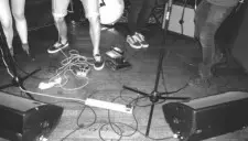 Black Tambourines / Joanna Gruesome / Mowbird : Buffalo Bar, Cardiff : 12.12.11